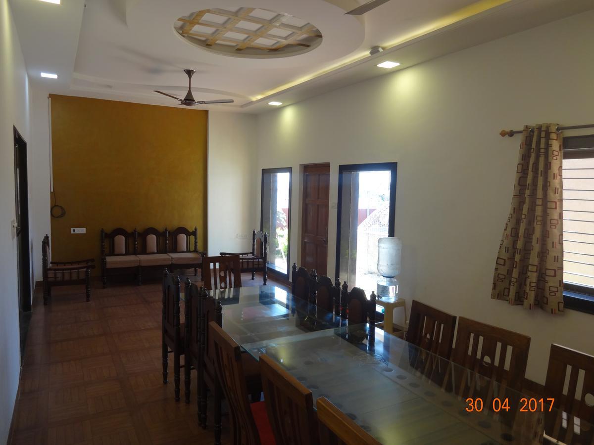 Malhar Bungalow Panchgani Luaran gambar