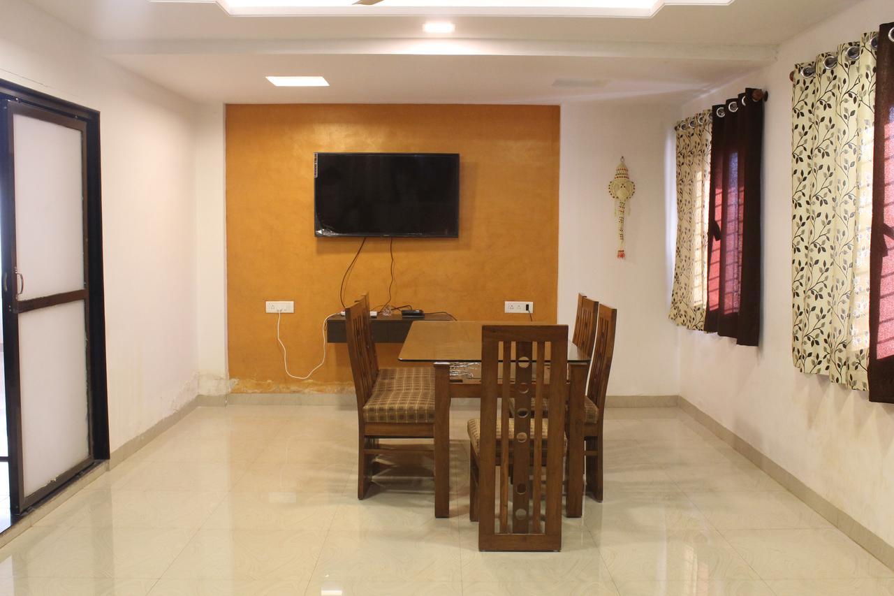 Malhar Bungalow Panchgani Luaran gambar